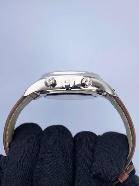 Patek Philippe Complications 5960/01G-001 Image 4